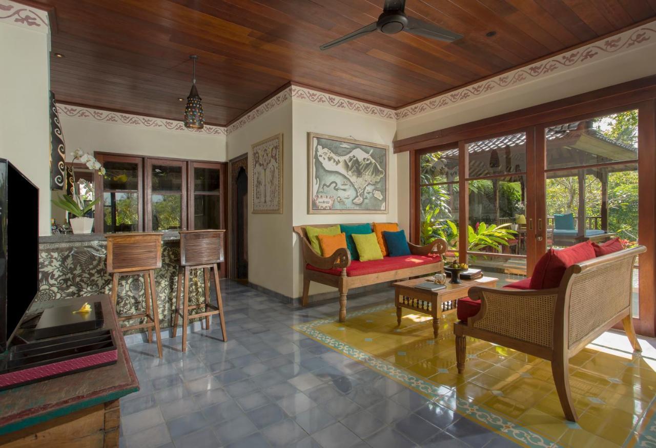 Dwaraka The Royal Resor 4*